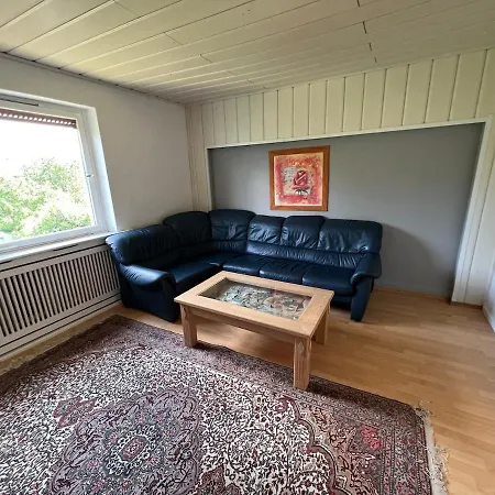 Grosse Mit Grossem Balkon *