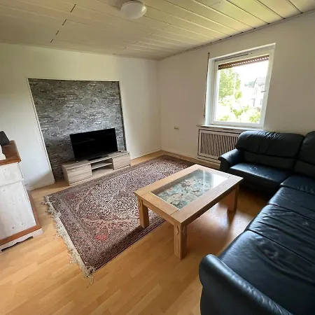 Grosse Mit Grossem Balkon * Gieleroth