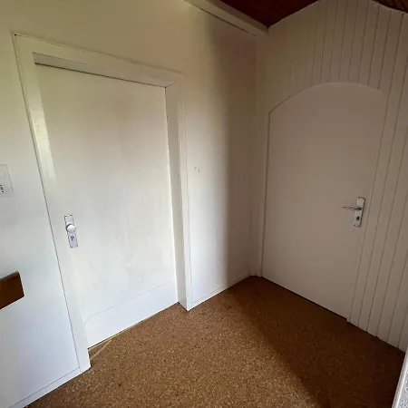 Grosse Mit Grossem Balkon