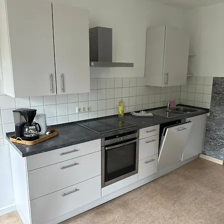 Grosse Mit Grossem Balkon Gieleroth