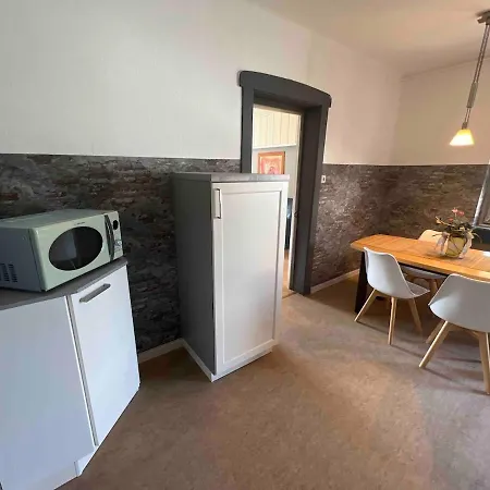 Grosse Mit Grossem Balkon