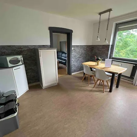 公寓 Grosse Mit Grossem Balkon Gieleroth