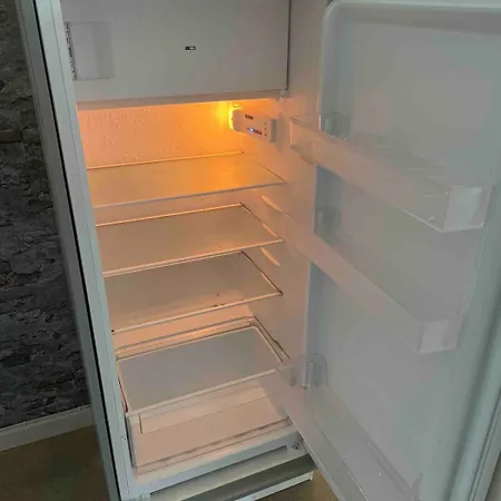 Grosse Mit Grossem Balkon * Gieleroth