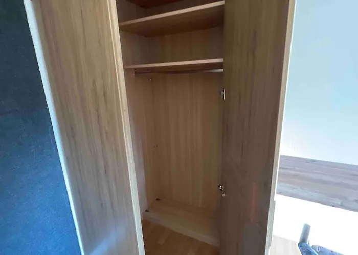 Apartamento Grosse Mit Grossem Balkon *