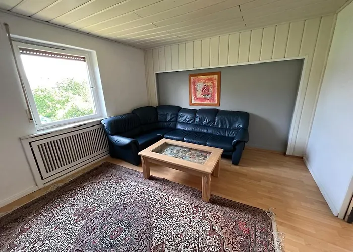 Grosse Mit Grossem Balkon *