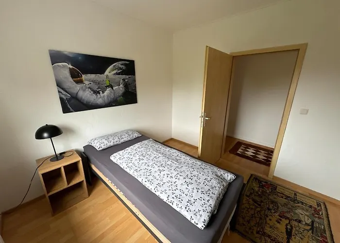 Grosse Mit Grossem Balkon Apartamento