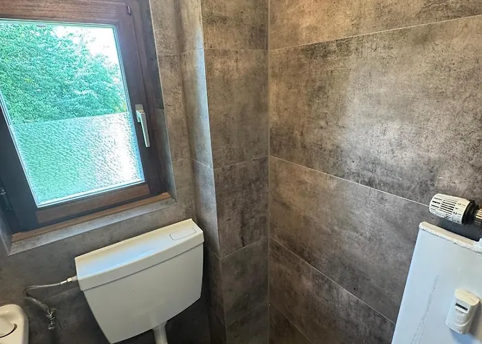 Grosse Mit Grossem Balkon Apartamento *